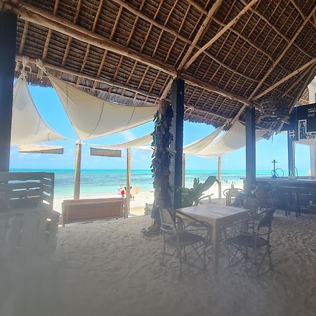 Garden Beach Bungalows Jambiani Джамбиани Экстерьер фото