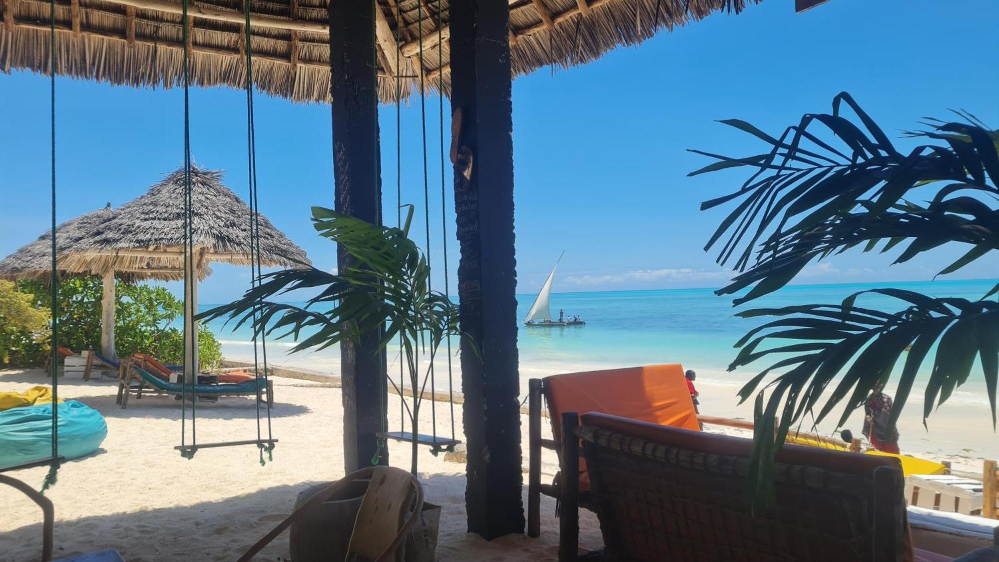 Garden Beach Bungalows Jambiani Джамбиани Экстерьер фото